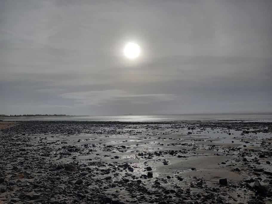 Maison Vue Sur Le Mont Saint Michel Et Sa Baie Champeaux Kültér fotó
